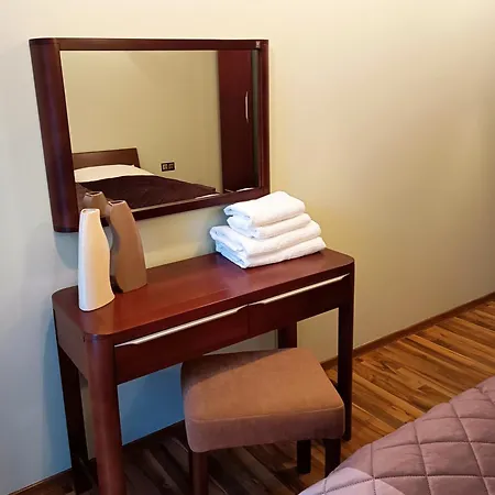 Wenge W Centrum Ustronia Apartamento Ustroń