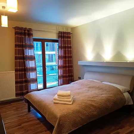 Wenge W Centrum Ustronia Апартаменти Устронь